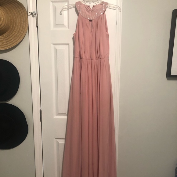 Pink Gown with sequin neck and keyhole detail - Picture 2 of 4